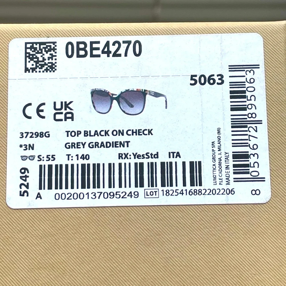 NWT Burberry Sunglasses